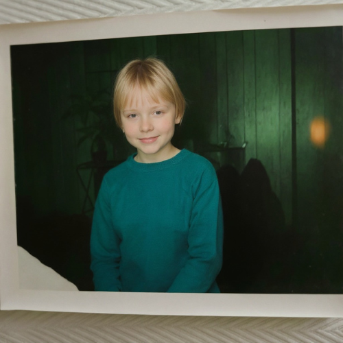 8 8